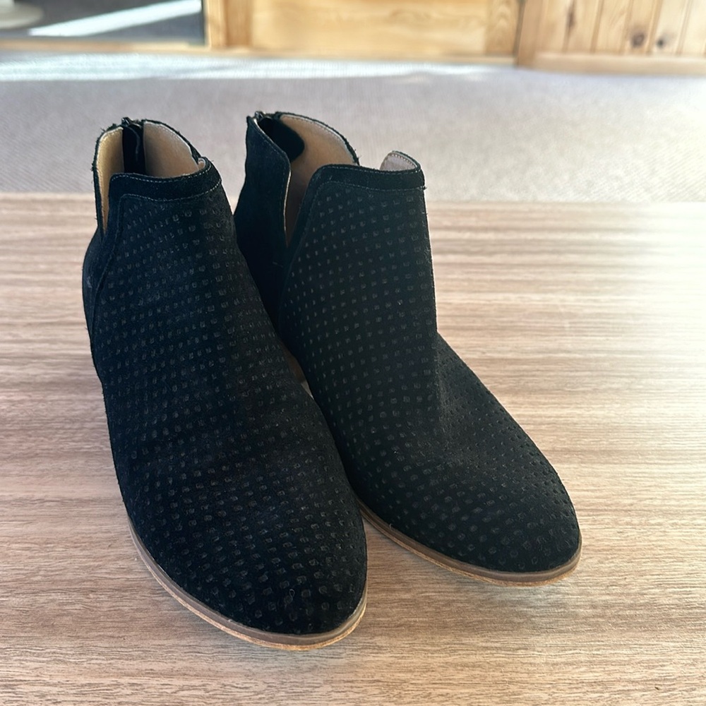 Susina Kyle perforated suede booties
